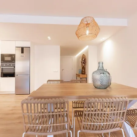 Daire Bravissimo Falco, 3 Bedrooms And Balcony