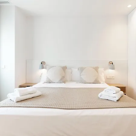 Bravissimo Falcó, 3 Bedrooms&balcony * Girona