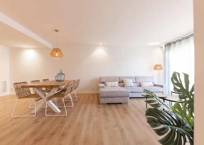 Apartamento Bravissimo Falcó, 3 Bedrooms&balcony