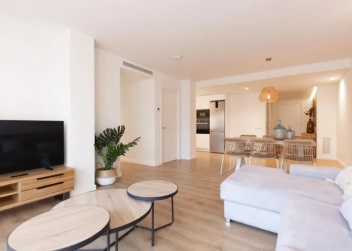 Bravissimo Falcó, 3 Bedrooms&balcony Apartamento